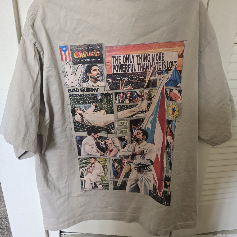Graphic Tee - Light Gray